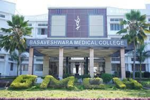 Basaveswara Medical College  and Hospital